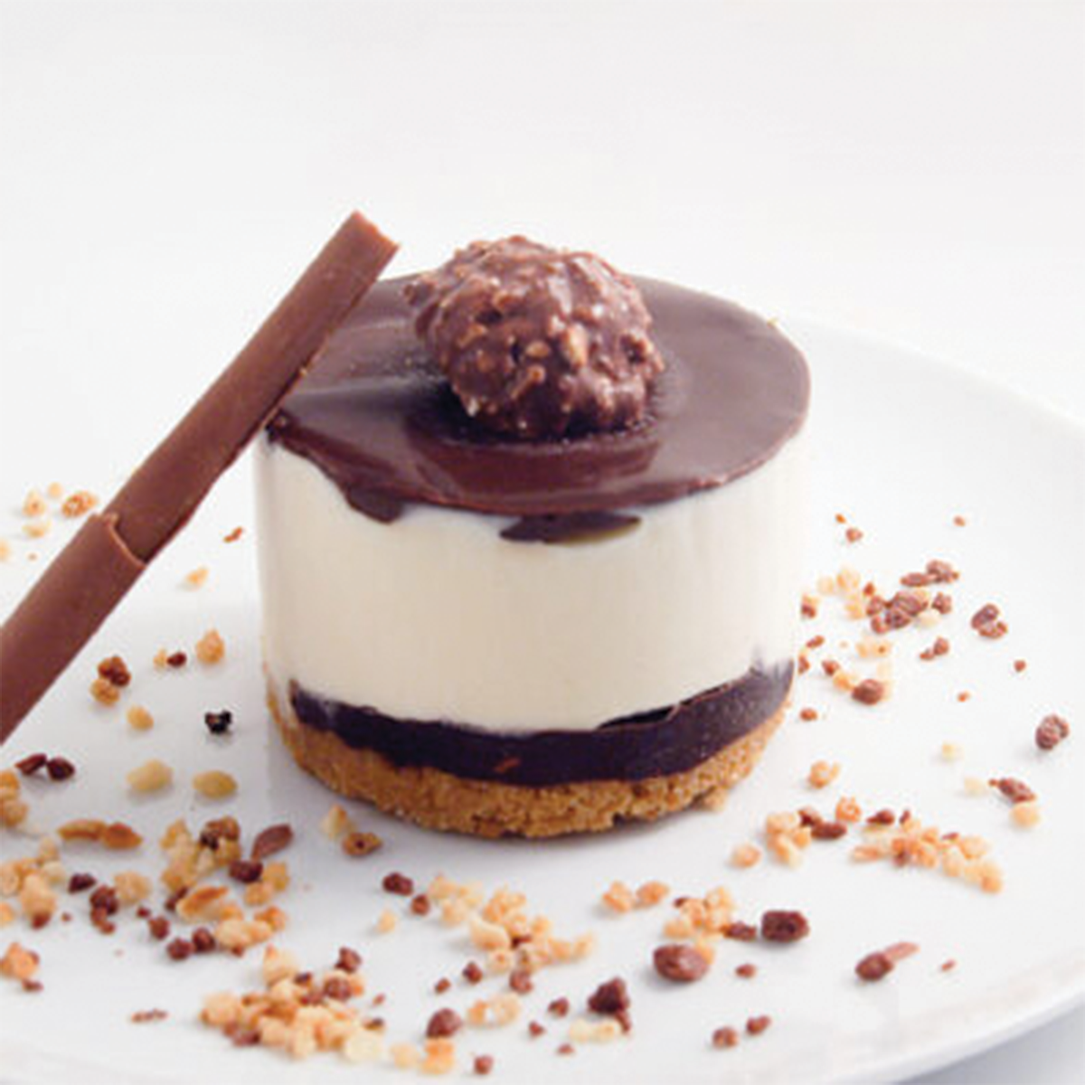 Coolhul Individual Cheesecake Topped with Ferrero Rosher
