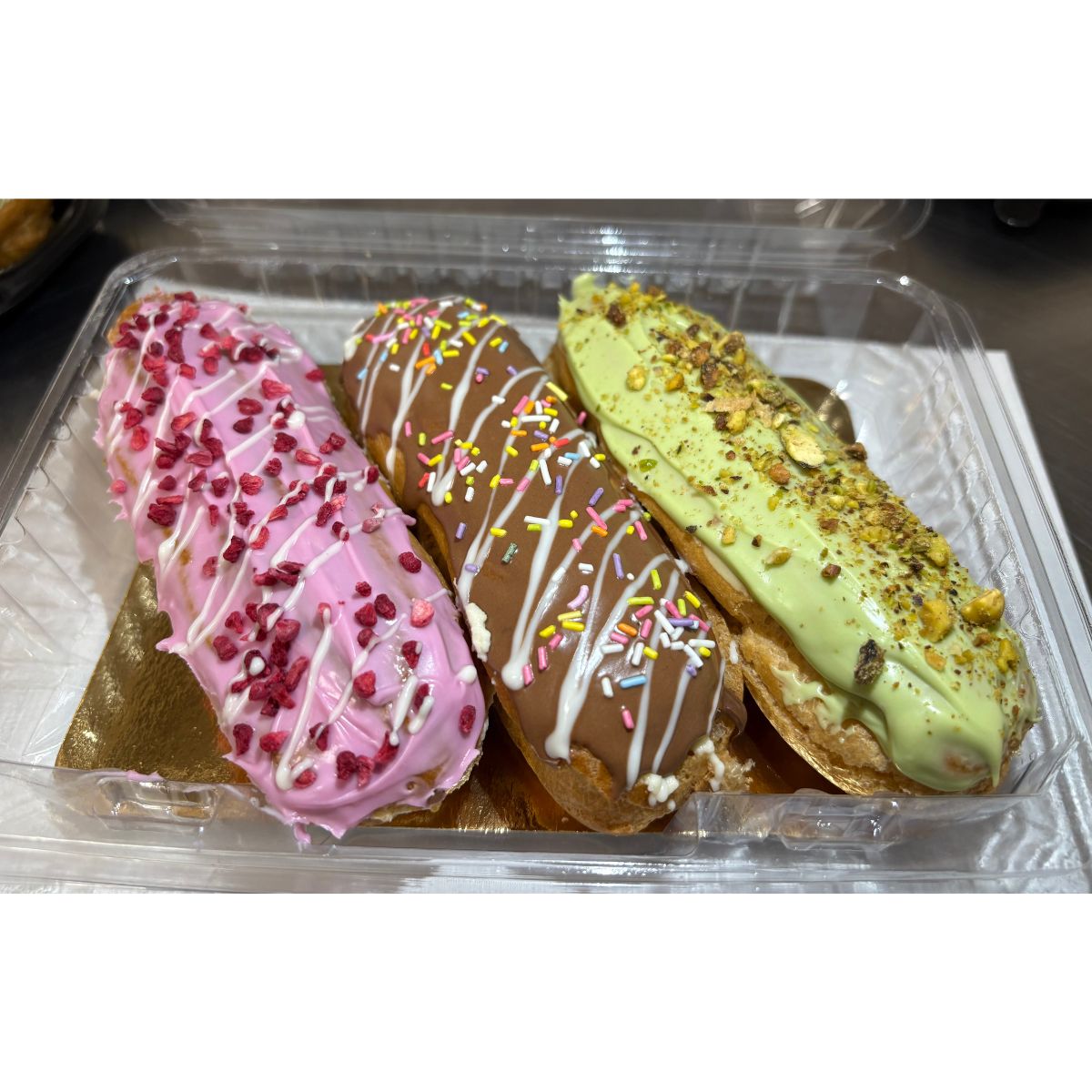 Fresh Cream Mixed Éclairs 3pk