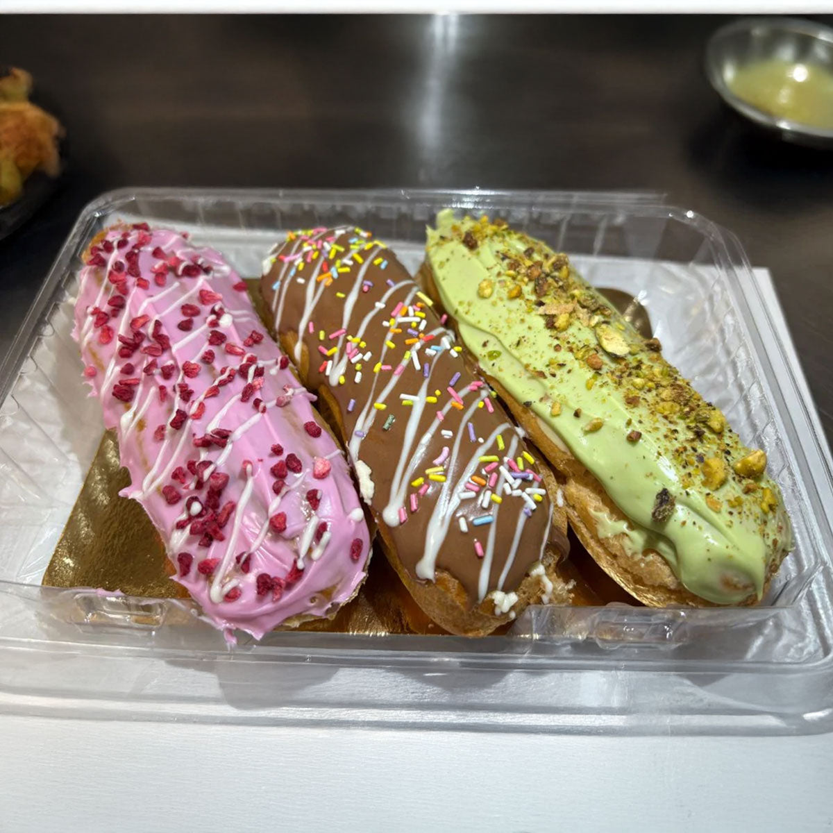 Fresh Cream Mixed Éclairs 3pk