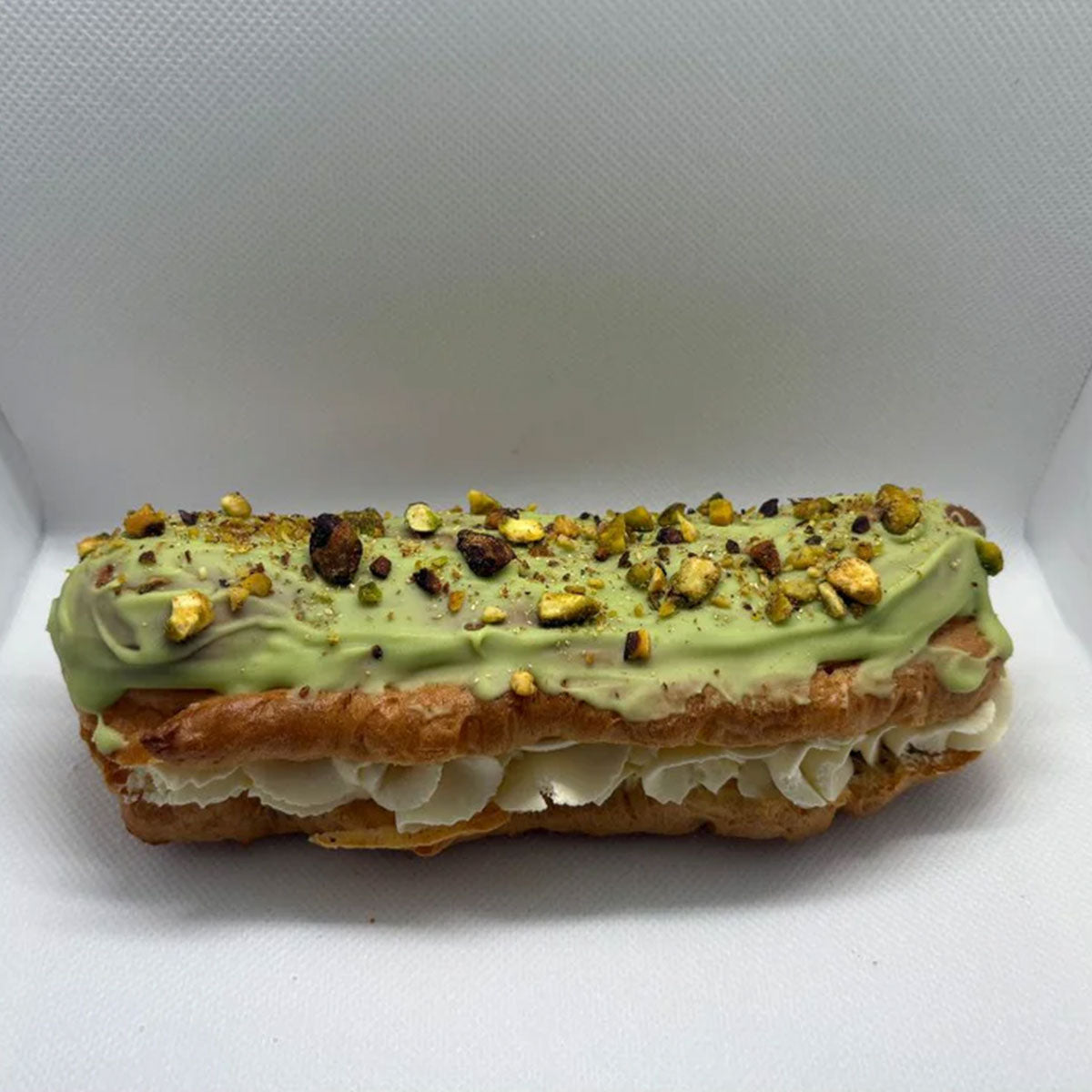 Fresh Cream Pistachio Éclair